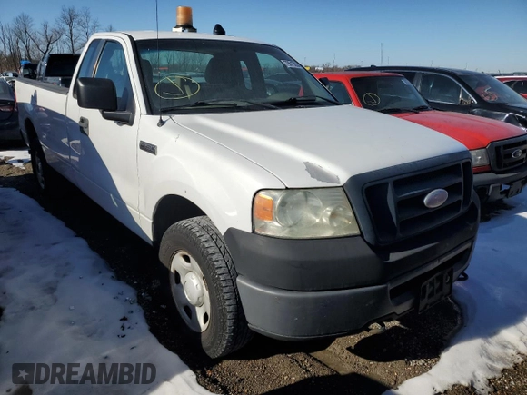 2008 Ford F-150 XL with VIN 1FTRF14W18KE32929, listed as a Copart auction lot 79615204 with 339,324 mi miles and Clean Title. Bid and sale history available at carsss.com. Image 4.