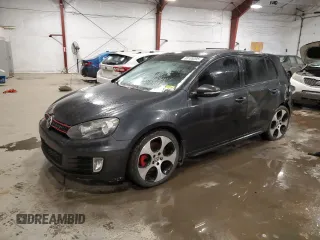 2011 Volkswagen GTI PZEV z VIN WVWHD7AJ6BW241035, wystawiony jako Copart lot #88105295 z przebiegiem 118 110 mil mil oraz Szkoda całkowita • Salvage title. Historia ofert i sprzedaży dostępna na DreamBid. Obrazek 1.