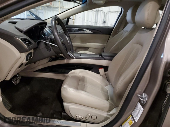 2019 Lincoln MKZ Reserve I with VIN 3LN6L5C92KR629623, listed as a Copart auction lot 51286105 with 59,295 mi miles and Salvage title. Bid and sale history available at DreamBid. Image 7.