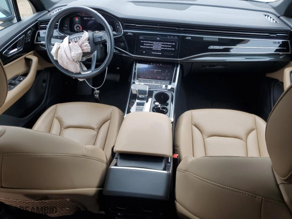 2021 Audi Q7 Premium with VIN WA1AXAF70MD023877, listed as a Copart auction lot 49084005 with 28,431 mi miles and Non Repairable. Bid and sale history available at carsss.com. Image 8.