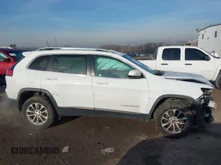 2019 Jeep Cherokee Latitude with VIN 1C4PJMCX2KD356537, listed as a IAAI auction lot 41197817 with 134,043 mi miles. Bid and sale history available at carsss.com. Image 13.