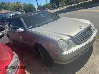 2003 Mercedes-Benz CLK-Class 3.2L with VIN WDBLK65G43T140313, listed as a Copart auction lot 50372925 with 103,678 mi miles and Clean Title. Bid and sale history available at carsss.com. Image 1.