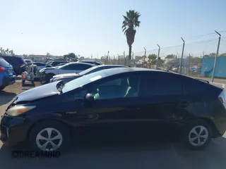 2014 Toyota Prius Four with VIN JTDKN3DU6E1740808, listed as a IAAI auction lot 41975921 with 255,493 mi miles. Bid and sale history available at carsss.com. Image 14.
