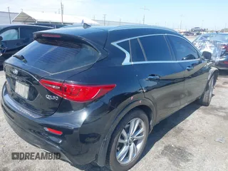 2018 Infiniti QX30 Premium with VIN SJKCH5CP9JA004522, listed as a IAAI auction lot 42277008 with 81,618 mi miles and . Bid and sale history available at DreamBid. Image 4.