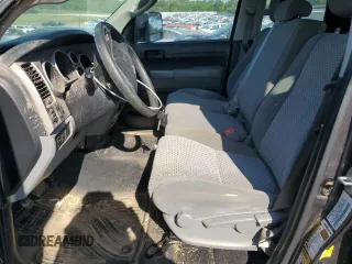 2013 Toyota Tundra z VIN 5TFRM5F14DX055167, wystawiony jako Copart lot #53405225 z przebiegiem 207 290 mil mil oraz Szkoda całkowita • Salvage title. Historia ofert i sprzedaży dostępna na DreamBid. Obrazek 7.