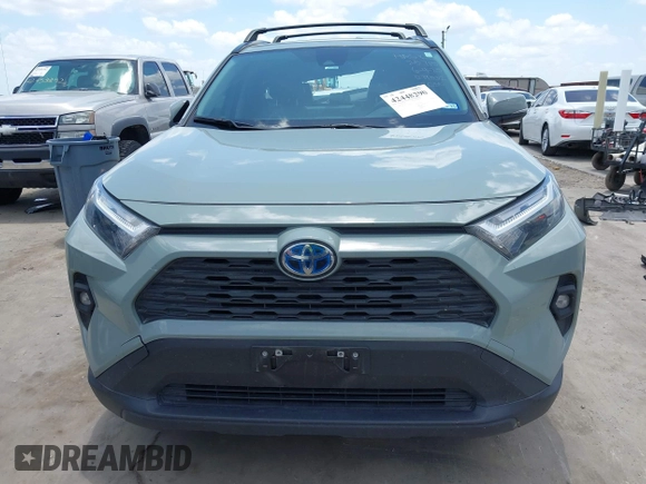 2023 Toyota RAV4 Hybrid XLE Premium с VIN JTMB6RFV6PD079532, выставлен на аукционе IAAI как лот 42448290 с пробегом 45 820 миль миль и . История ставок и продаж доступна на DreamBid. Изображение 13.