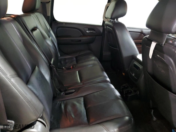 2012 Chevrolet Suburban LT with VIN 1GNSCJE05CR235421, listed as a Copart auction lot 44346845 with 256,874 mi miles and Clean Title. Bid and sale history available at carsss.com. Image 11.