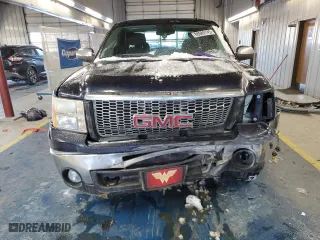 2011 GMC Sierra 1500 SLE with VIN 1GTR2VE35BZ269580, listed as a Copart auction lot 88589145 with 231,856 mi miles and Salvage Title. Bid and sale history available at carsss.com. Image 5.