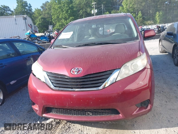 2012 Toyota Sienna LE AAS with VIN 5TDKK3DC8CS263136, listed as a IAAI auction lot 42404929 with 229,848 mi miles and . Bid and sale history available at DreamBid. Image 12.