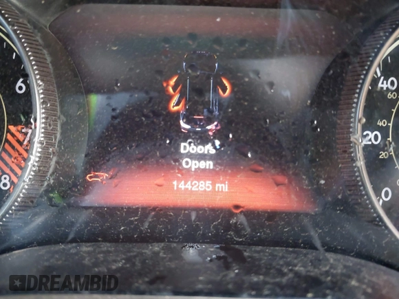 2014 Jeep Cherokee Limited with VIN 1C4PJMDS8EW193386, listed as a IAAI auction lot 41939748 with 144,285 mi miles and . Bid and sale history available at DreamBid. Image 15.