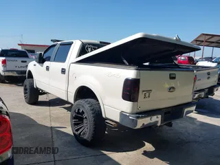 2007 Ford F-150 XLT with VIN 1FTPW14V47FA50447, listed as a IAAI auction lot 42088963 with 268,307 mi miles. Bid and sale history available at carsss.com. Image 3.