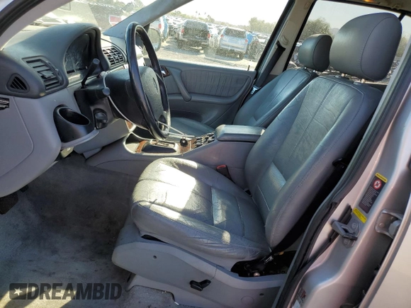 2001 Mercedes-Benz M 320/430/500 z VIN 4JGAB54E91A274807, wystawiony jako Copart lot #50099165 z przebiegiem 250 220 mil mil oraz Szkoda całkowita • Salvage title. Historia ofert i sprzedaży dostępna na DreamBid. Obrazek 7.