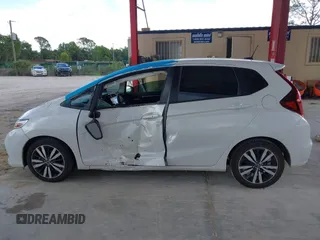 2020 Honda Fit EX с VIN 3HGGK5H88LM733108, выставлен на аукционе IAAI как лот 42568181 с пробегом 124 682 миль миль и . История ставок и продаж доступна на DreamBid. Изображение 14.