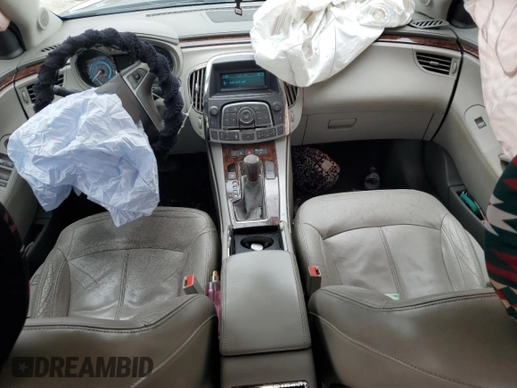 2012 Buick LaCrosse Premium 1 z VIN 1G4GD5E39CF131556, wystawiony jako Copart lot #55774885 z przebiegiem 143 129 mil mil oraz Szkoda całkowita • Salvage title. Historia ofert i sprzedaży dostępna na DreamBid. Obrazek 8.
