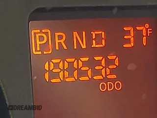 2016 Nissan NV SV z VIN 1N6BF0KM0GN810830, wystawiony jako IAAI lot #41421636 z przebiegiem 190 532 mil mil oraz . Historia ofert i sprzedaży dostępna na DreamBid. Obrazek 15.