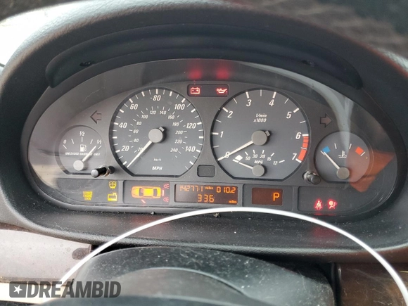 2001 BMW 3 Series 325Ci with VIN WBABS33441JY51892, listed as a Copart auction lot 89110735 with 142,771 mi miles and Salvage Title. Bid and sale history available at carsss.com. Image 9.