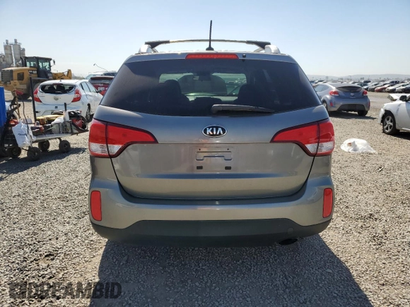 2014 Kia Sorento LX with VIN 5XYKT4A74EG539743, listed as a Copart auction lot 47285675 with 105,956 mi miles and Salvage Title. Bid and sale history available at carsss.com. Image 6.