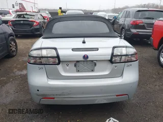 2008 Saab 9-3 with VIN YS3FB79Y586008943, listed as a IAAI auction lot 41772083 with 117,697 mi miles. Bid and sale history available at carsss.com. Image 16.