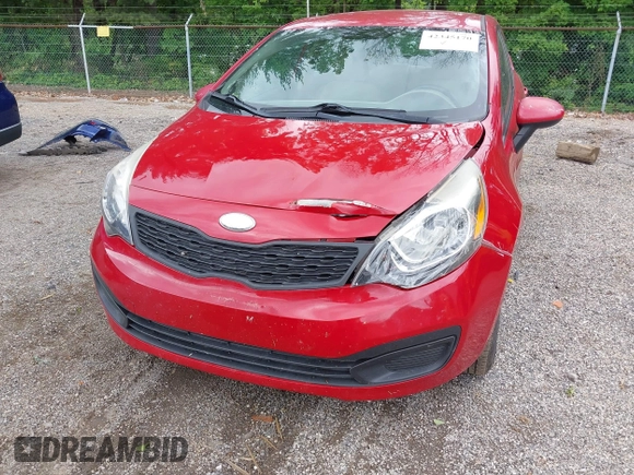 2013 Kia Rio LX z VIN KNADM4A33D6256655, wystawiony jako IAAI lot #42345170 z przebiegiem 188 540 mil mil oraz . Historia ofert i sprzedaży dostępna na DreamBid. Obrazek 6.