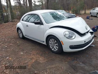 2015 Volkswagen Beetle Fleet Edition with VIN 3VWF17AT6FM608021, listed as a IAAI auction lot 41035216 with 97,892 mi miles and . Bid and sale history available at DreamBid. Image 1.