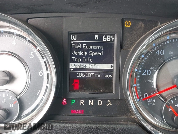 2016 Chrysler Town & Country Touring with VIN 2C4RC1BG0GR173192, listed as a IAAI auction lot 42247573 with 186,187 mi miles and . Bid and sale history available at DreamBid. Image 7.