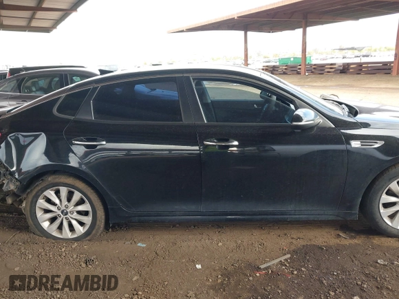 2018 Kia Optima LX with VIN 5XXGT4L39JG251635, listed as a IAAI auction lot 41933408 with 135,718 mi miles. Bid and sale history available at carsss.com. Image 13.