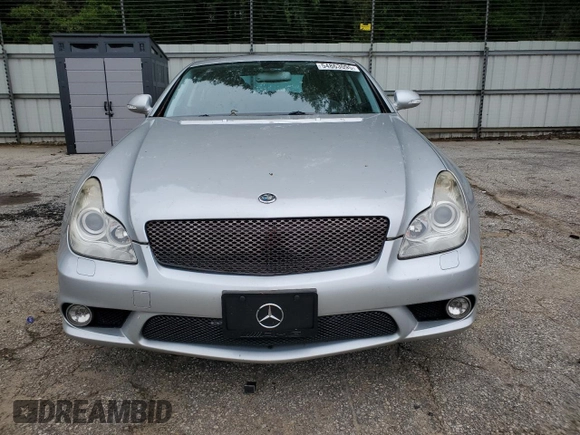2006 Mercedes-Benz CLS 500 with VIN WDDDJ75X06A061287, listed as a Copart auction lot 54863095 with 74,200 mi miles and Salvage title. Bid and sale history available at DreamBid. Image 5.