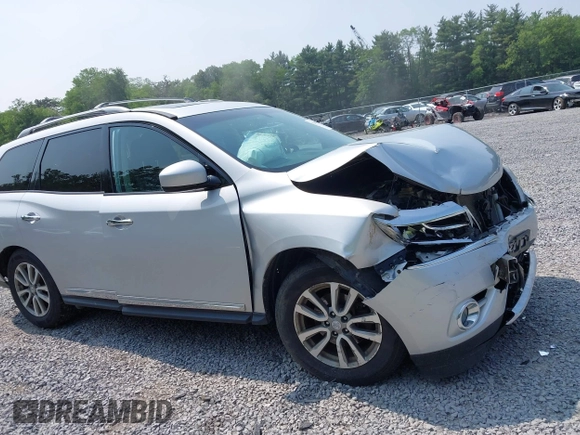 2013 Nissan Pathfinder SV with VIN 5N1AR2MMXDC609048, listed as a IAAI auction lot 42494071 with 124,723 mi miles and . Bid and sale history available at DreamBid. Image 12.