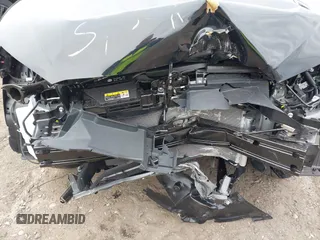 2025 Toyota Corolla Cross L z VIN 7MUAAABG5SV124532, wystawiony jako IAAI lot #42021771 z przebiegiem 7 mil mil oraz . Historia ofert i sprzedaży dostępna na DreamBid. Obrazek 18.