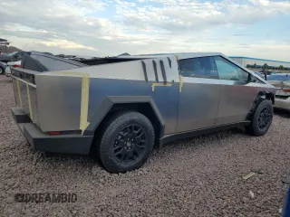2024 Tesla Cybertruck z VIN 7G2CEHED6RA013370, wystawiony jako Copart lot #69230494 z przebiegiem Nie podano mil oraz Szkody całkowita. Historia ofert i sprzedaży dostępna na DreamBid. Obrazek 3.