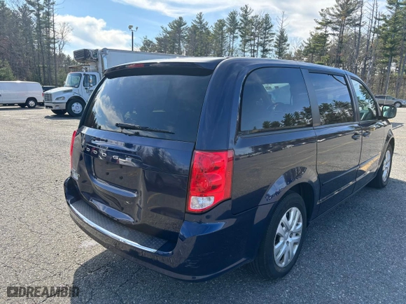 2017 Dodge Grand Caravan SE with VIN 2C4RDGBG9HR637078, listed as a Copart auction lot 53399595 with 151,684 mi miles and Clean Title. Bid and sale history available at carsss.com. Image 4.