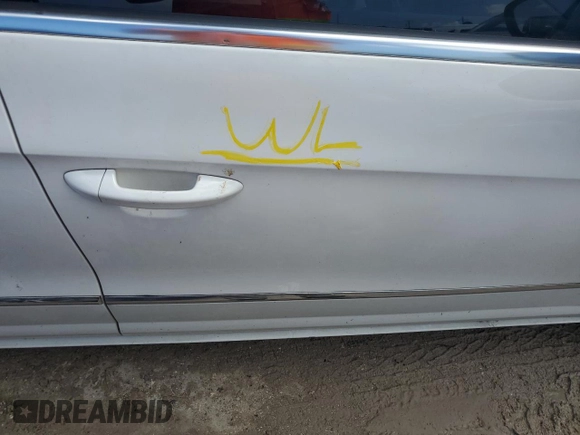 2013 Volkswagen CC Sport with VIN WVWBP7AN4DE554545, listed as a Copart auction lot 73850954 with 0 mi miles and Salvage Title. Bid and sale history available at carsss.com. Image 12.
