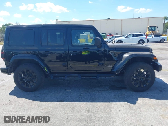 2021 Jeep Wrangler Unlimited Sport S with VIN 1C4HJXDN4MW669387, listed as a IAAI auction lot 41889814 with 17,333 mi miles and . Bid and sale history available at DreamBid. Image 13.