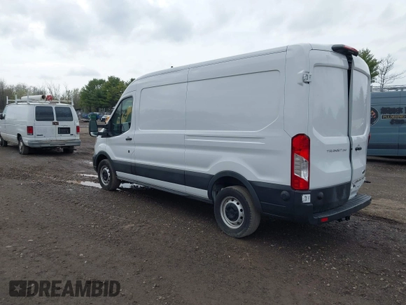 2023 Ford Transit Cargo with VIN 1FTBR1C89PKB29455, listed as a IAAI auction lot 41839680 with 21,570 mi miles. Bid and sale history available at carsss.com. Image 3.