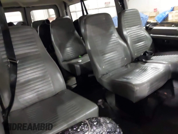 2006 Ford Econoline Passenger XL with VIN 1FMRE11L66HA02929, listed as a IAAI auction lot 41660473 with 152,607 mi miles and . Bid and sale history available at DreamBid. Image 8.