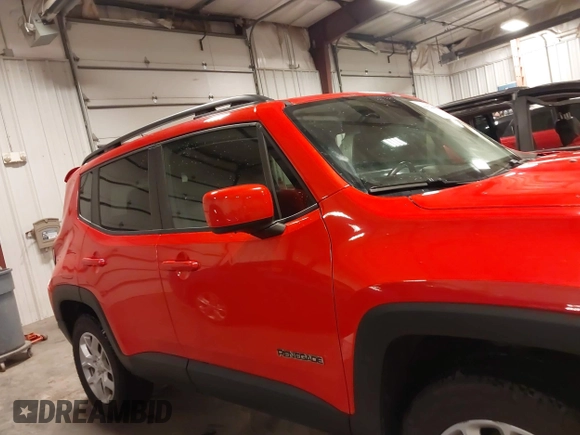 2017 Jeep Renegade Latitude z VIN ZACCJBBB8HPF87526, wystawiony jako IAAI lot #41823403 z przebiegiem 105 991 mil mil oraz . Historia ofert i sprzedaży dostępna na DreamBid. Obrazek 13.