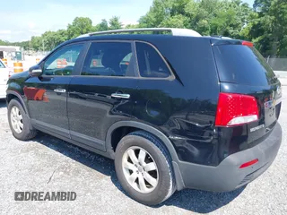 2013 Kia Sorento LX with VIN 5XYKT3A65DG414072, listed as a IAAI auction lot 42602334 with 149,878 mi miles and . Bid and sale history available at DreamBid. Image 3.