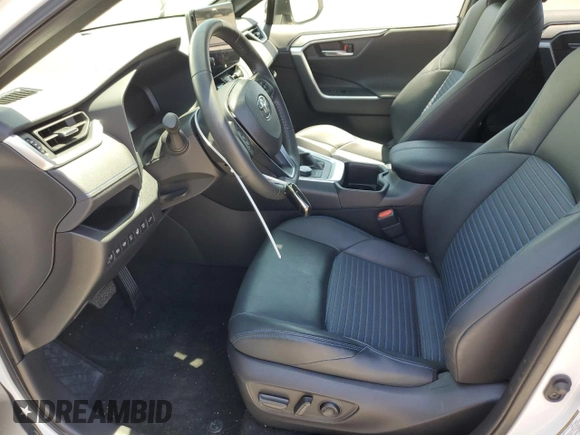 2023 Toyota RAV4 Hybrid XSE с VIN JTME6RFV1PD538043, выставлен на аукционе Copart как лот 59127555 с пробегом 38 748 миль миль и Списание • Salvage title. История ставок и продаж доступна на DreamBid. Изображение 7.