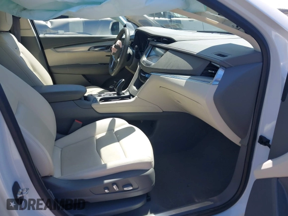 2020 Cadillac XT5 Premium Luxury AWD with VIN 1GYKNDRS8LZ233284, listed as a IAAI auction lot 42052483 with 40,258 mi miles and . Bid and sale history available at DreamBid. Image 5.