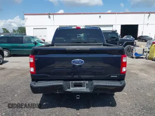 2023 Ford F-150 XL z VIN 1FTEW1CP0PKD72617, wystawiony jako IAAI lot #42642922 z przebiegiem 52 966 mil mil oraz . Historia ofert i sprzedaży dostępna na DreamBid. Obrazek 16.