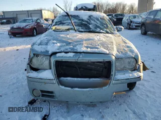 2006 Chrysler 300 C with VIN 2C3LK63H46H104317, listed as a Copart auction lot 87227674 with 142,650 mi miles and Clean Title. Bid and sale history available at carsss.com. Image 5.