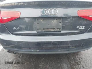 2013 Audi A4 Premium Plus с VIN WAUFFAFLXDN024165, выставлен на аукционе IAAI как лот 42271521 с пробегом 220 110 миль миль и . История ставок и продаж доступна на DreamBid. Изображение 17.
