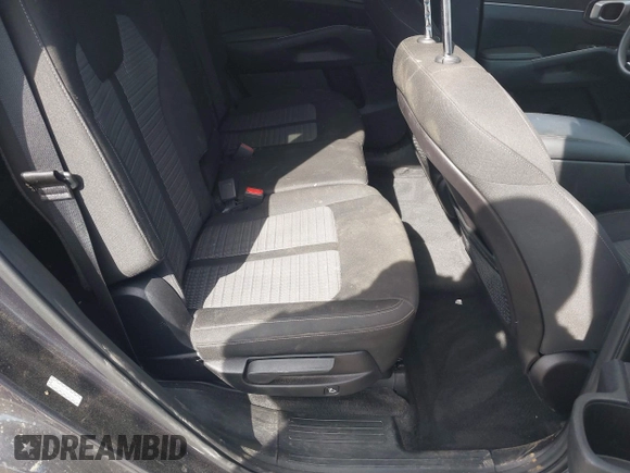 2022 Kia Sorento LX with VIN 5XYRGDLC4NG084017, listed as a IAAI auction lot 41835579 with 46,185 mi miles and . Bid and sale history available at DreamBid. Image 8.