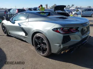 2024 Chevrolet Corvette 2LT z VIN 1G1YB3D48R5103073, wystawiony jako IAAI lot #41098470 z przebiegiem 7 326 mil mil oraz . Historia ofert i sprzedaży dostępna na DreamBid. Obrazek 3.