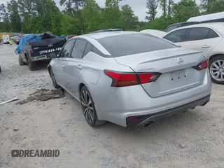 2020 Nissan Altima SR z VIN 1N4BL4CV5LN301259, wystawiony jako IAAI lot #42150709 z przebiegiem 52 512 mil mil oraz . Historia ofert i sprzedaży dostępna na DreamBid. Obrazek 3.