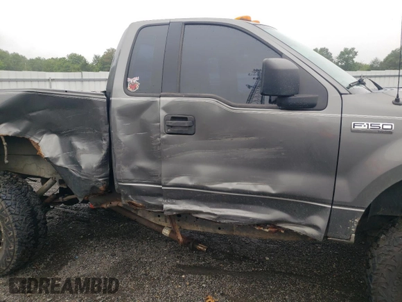 2004 Ford F-150 XL with VIN 1FTRF14W04NA37813, listed as a Copart auction lot 67119574 with Not Provided miles and Salvage Title. Bid and sale history available at DreamBid. Image 10.