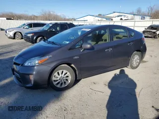 2013 Toyota Prius with VIN JTDKN3DP7D3038235, listed as a Copart auction lot 50054445 with 102,340 mi miles and Salvage Title. Bid and sale history available at DreamBid. Image 1.