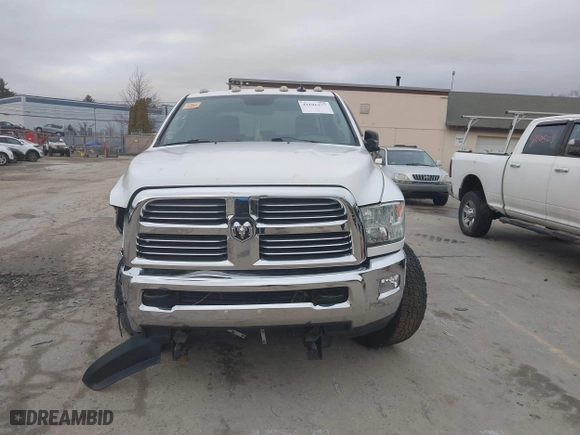 2014 Ram 2500 SLT with VIN 3C6TR5DT3EG304843, listed as a IAAI auction lot 41106277 with 71,553 mi miles. Bid and sale history available at carsss.com. Image 12.