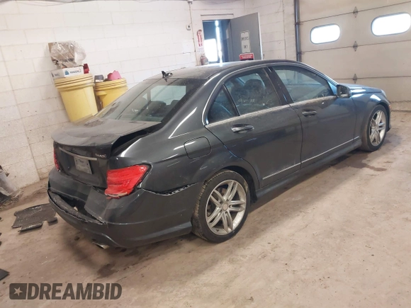 2013 Mercedes-Benz C 300 Sport with VIN WDDGF8AB8DR279197, listed as a IAAI auction lot 41735402 with 205,746 mi miles and . Bid and sale history available at carsss.com. Image 4.