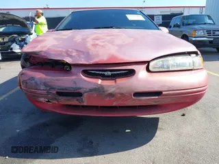 1996 Ford Thunderbird LX with VIN 1FALP62W0TH142986, listed as a IAAI auction lot 42030900 with 168,993 mi miles. Bid and sale history available at carsss.com. Image 6.